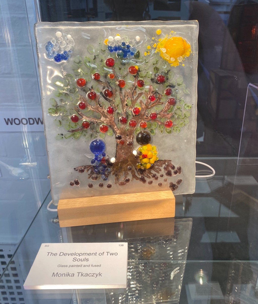 Tree of Love – The Development of Two Souls